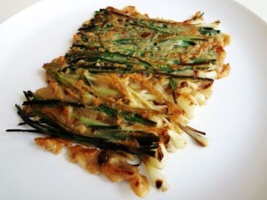 Vegan Korean Pancakes (Vegan Pajeon: Scallion/Green Onion Pancakes)