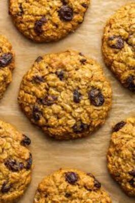 Coffee House Classic Oatmeal Raisin Cookie (Vegan & GF)