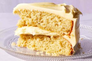 Fluffy Stovetop Vanilla Cake- Recipe and ingredients